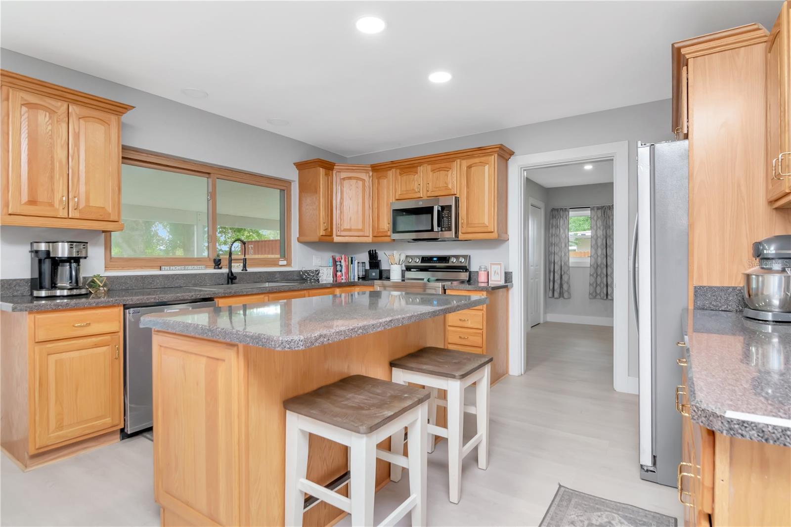 RUSKIN CITY 1ST ADD - Residential Lease