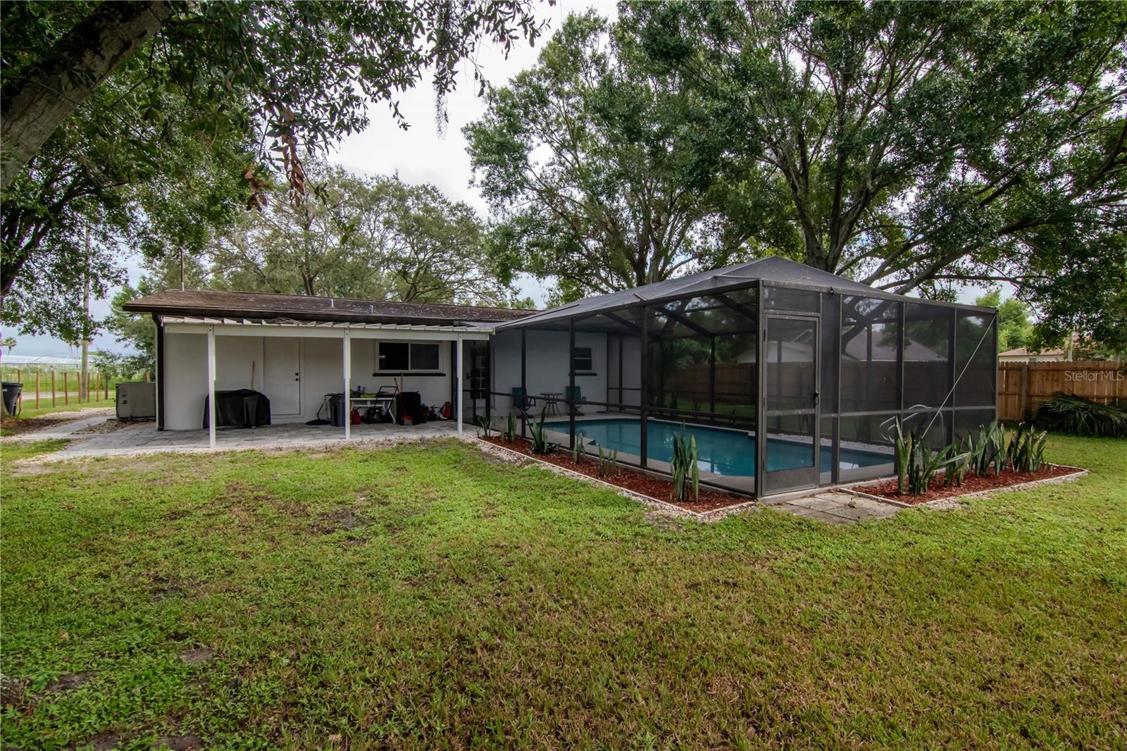 RUSKIN CITY 1ST ADD - Residential Lease