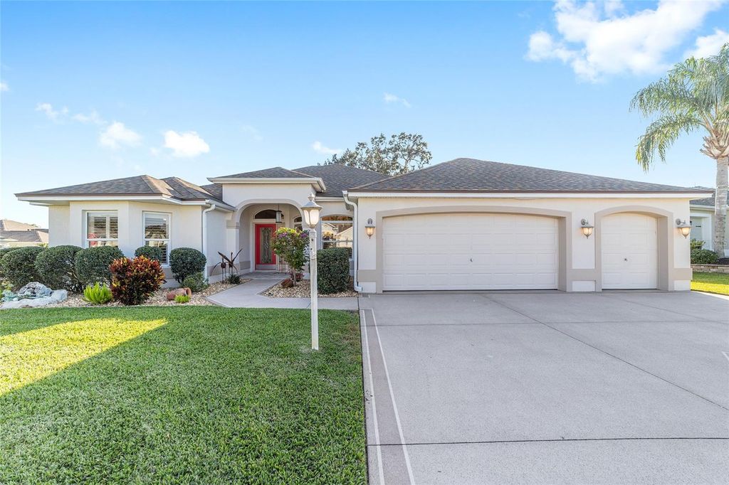 Photo of 3300 Barrington Court, The Villages, FL 32162 (MLS # G5104440)
