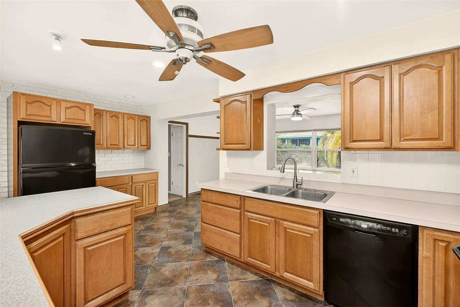 CLEARVIEW HEIGHTS - Residential