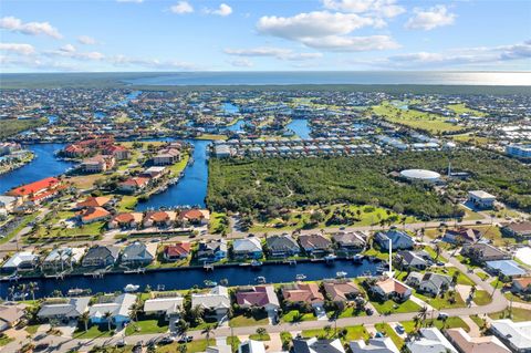 A home in PUNTA GORDA