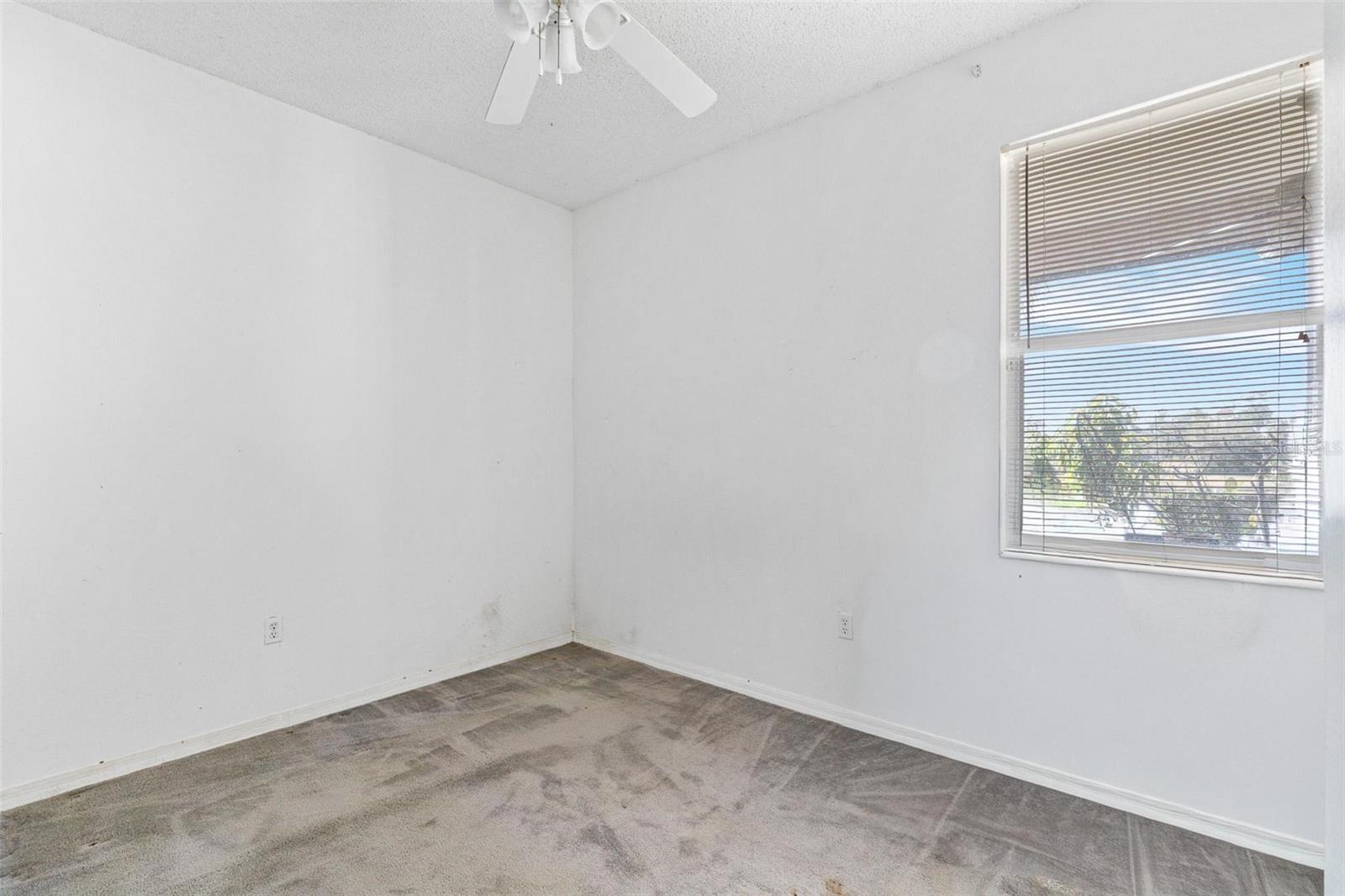 ANDOVER CAY PH 03A 50 89 - Residential