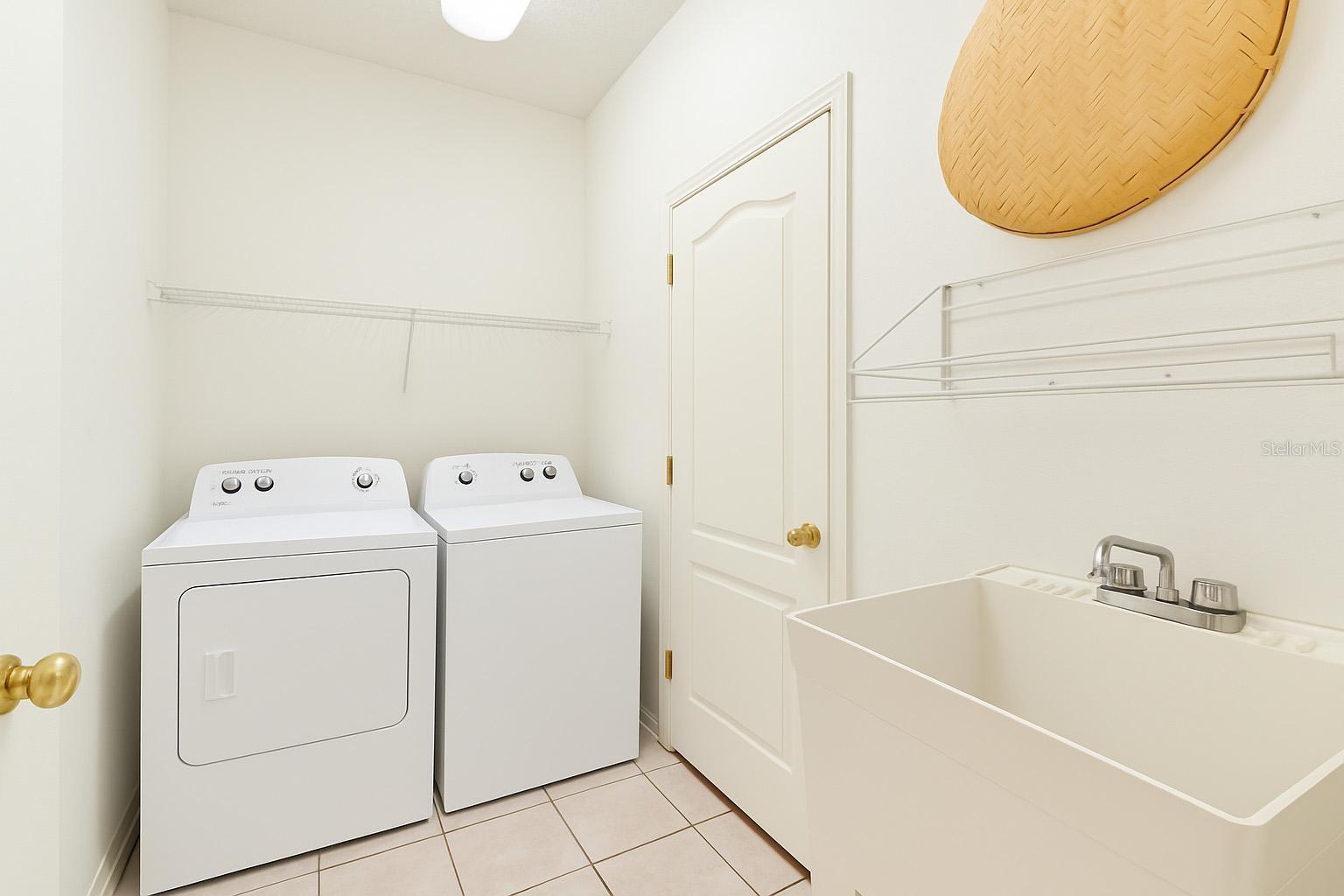 ANDOVER CAY PH 03A 50 89 - Residential