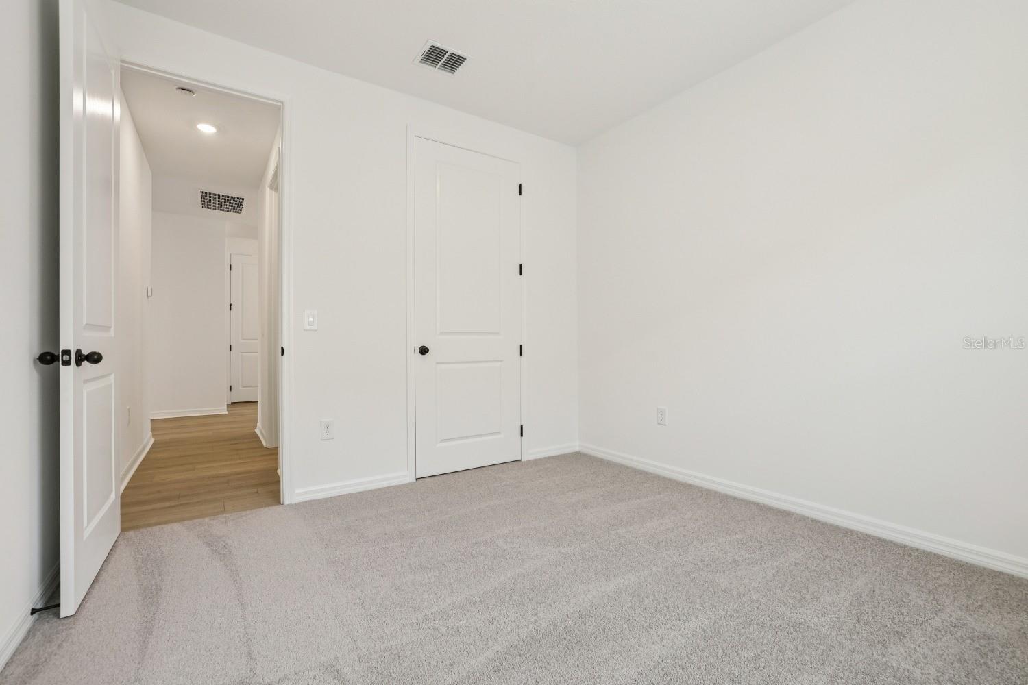 ELLINGTON PLACE - Residential