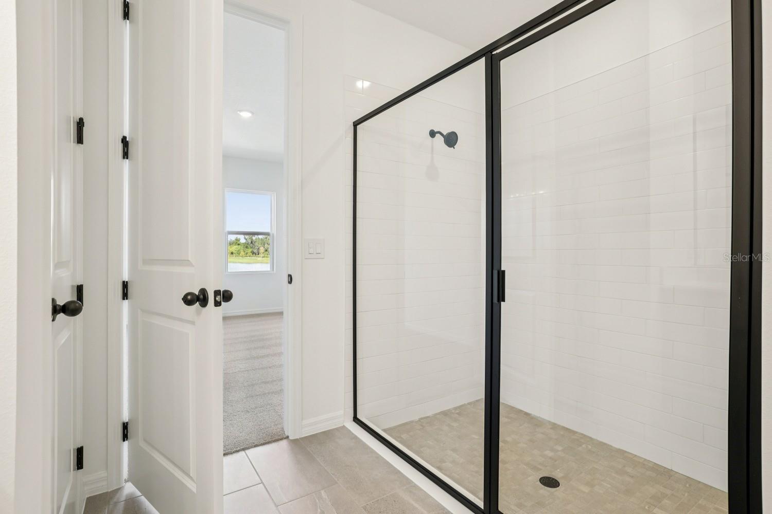 ELLINGTON PLACE - Residential