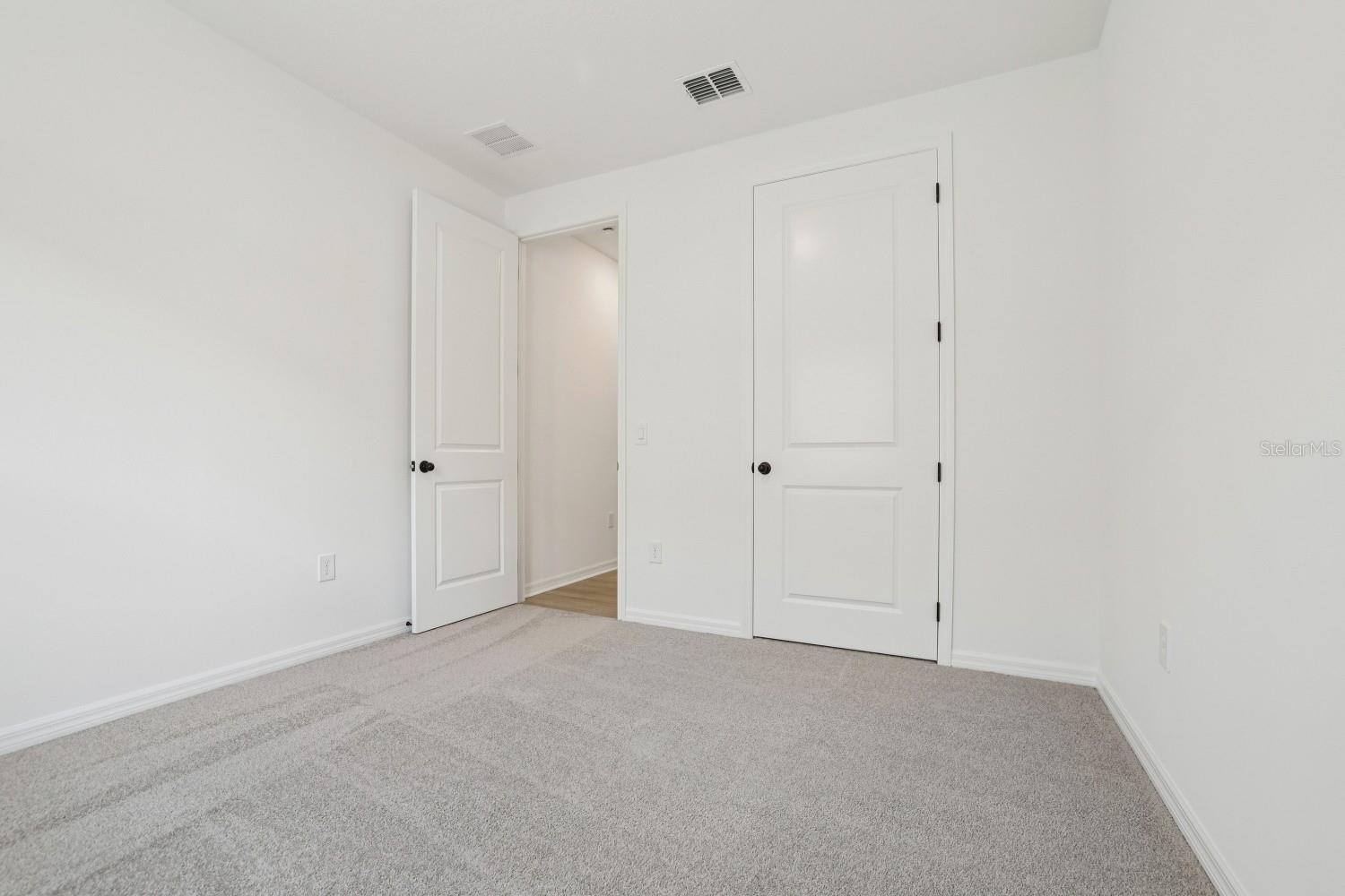 ELLINGTON PLACE - Residential