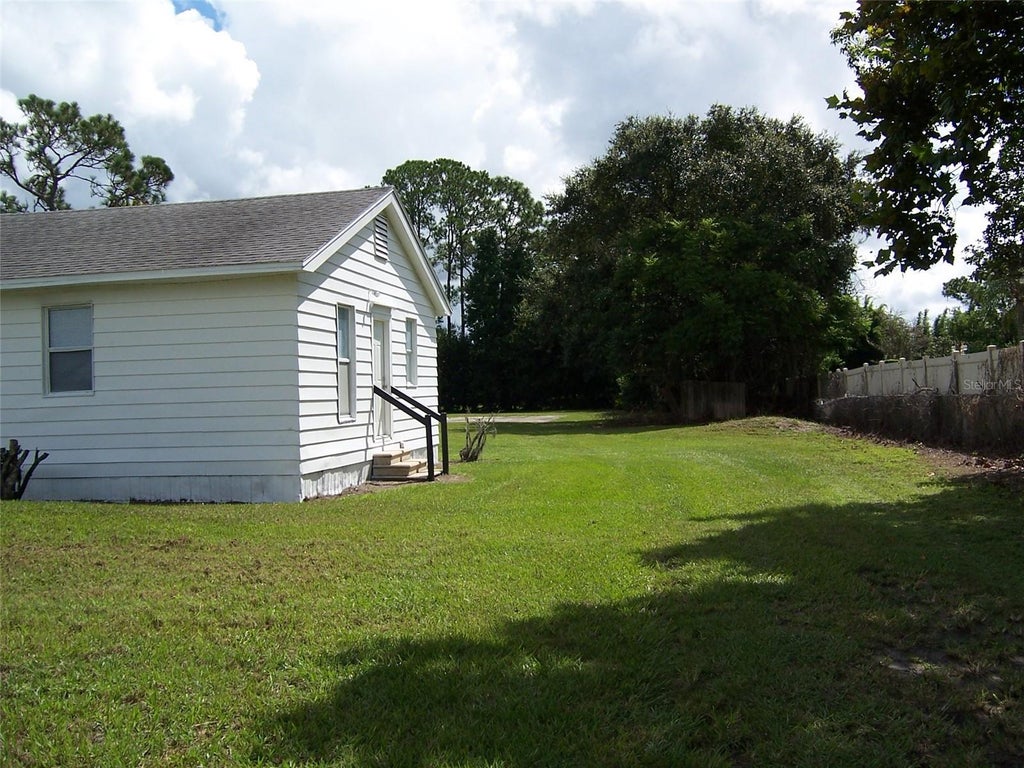 Photo of 2011 Carrington Drive, Orlando, FL 32807 (MLS # O6452873)