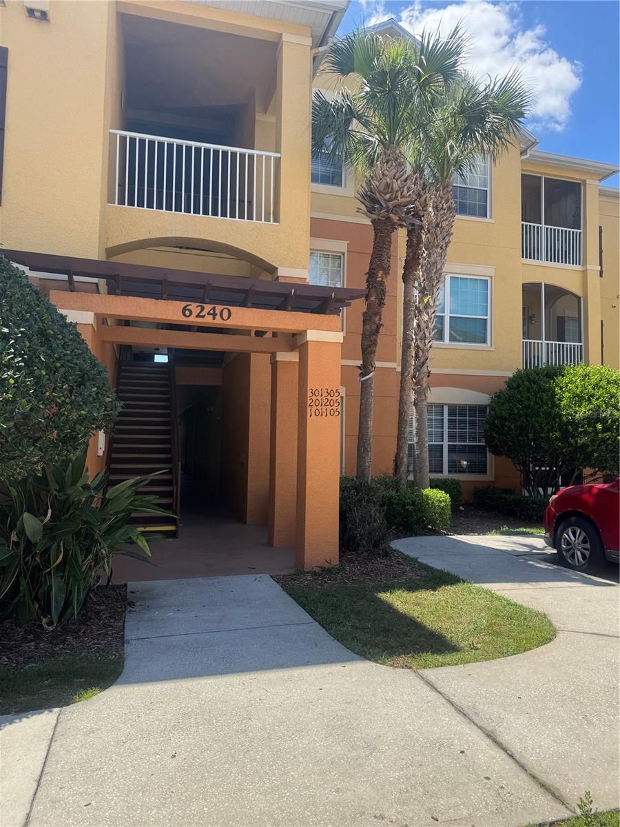 6240 CONTESSA DRIVE 104