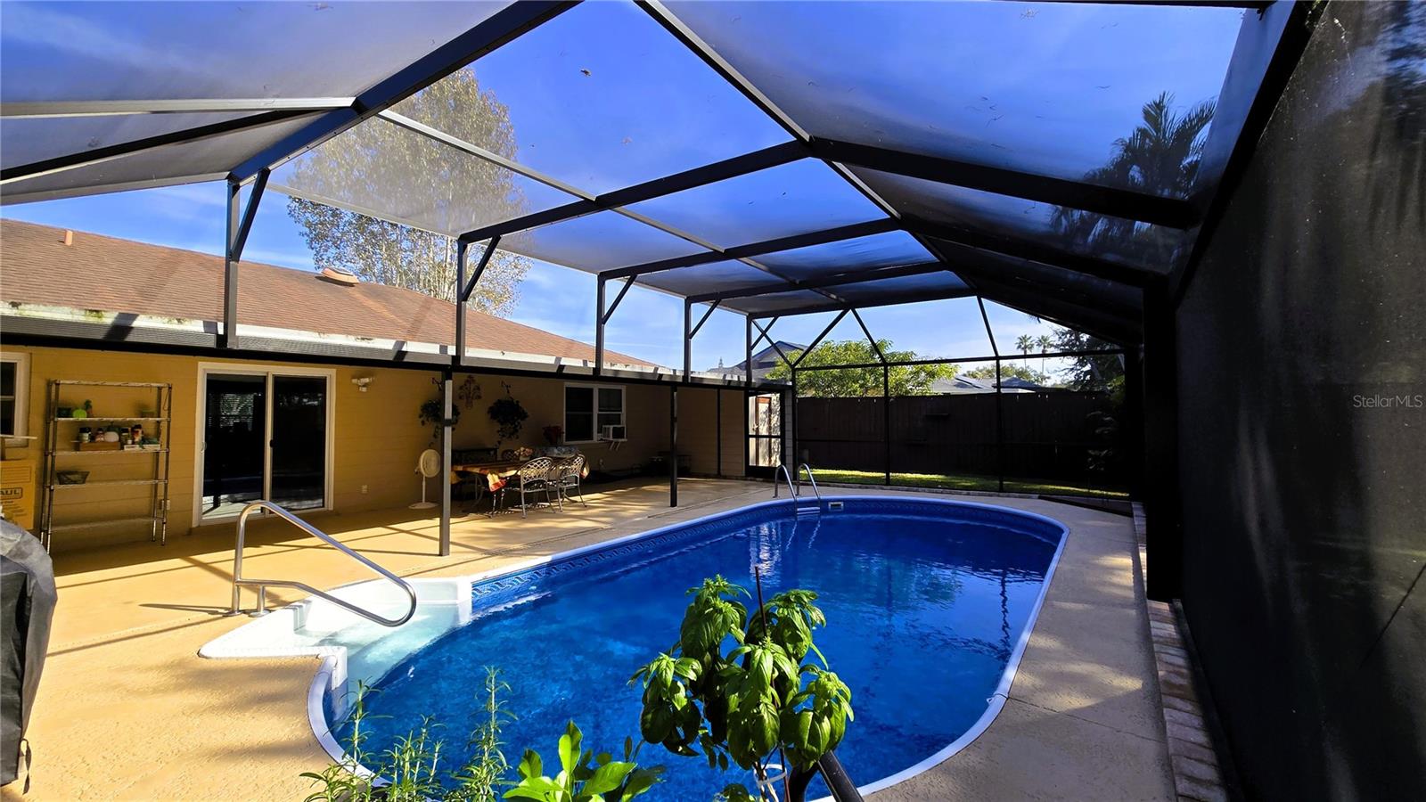 MEADOW WOODS VILLAGE 05 - Residential