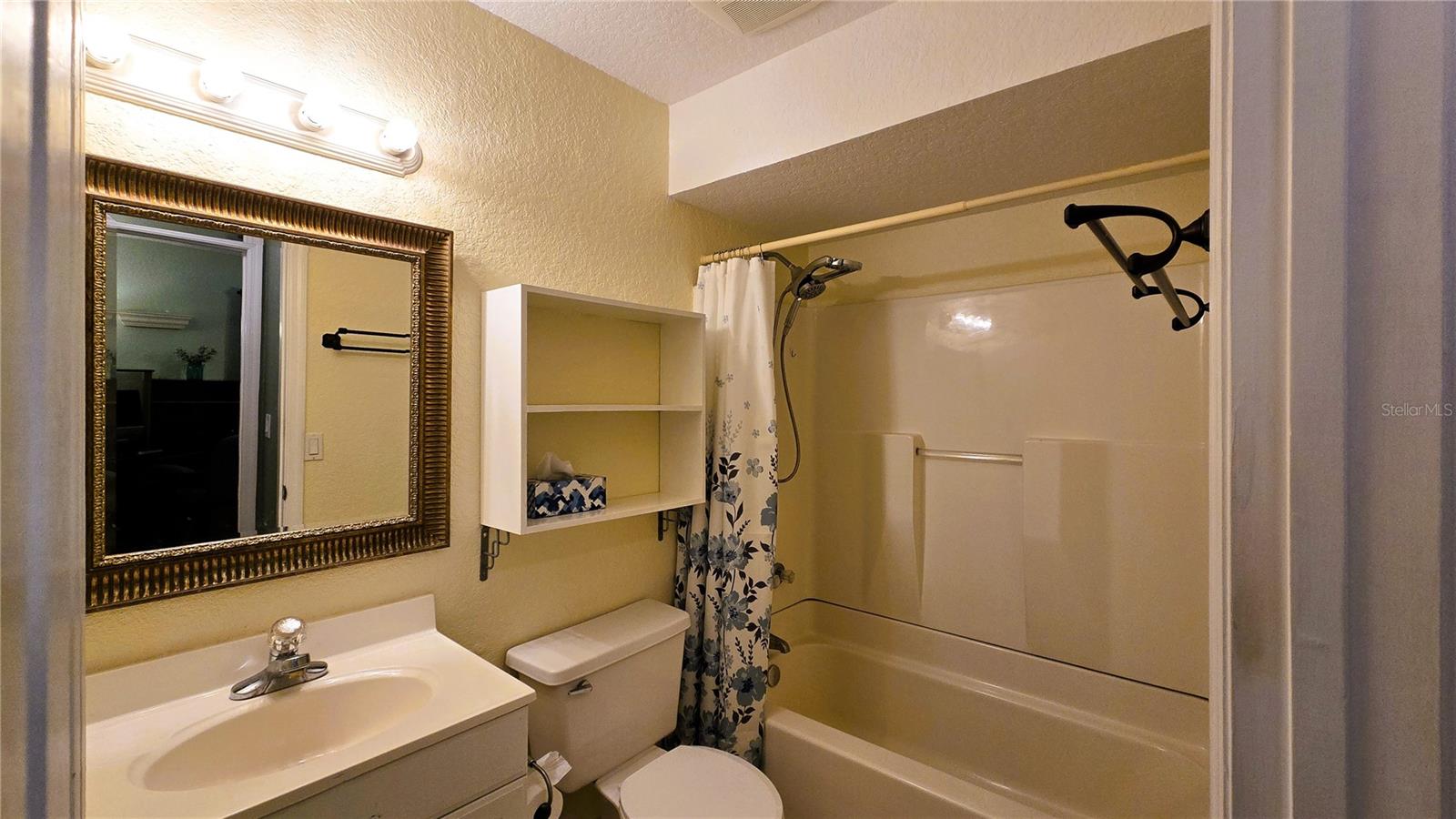 MEADOW WOODS VILLAGE 05 - Residential