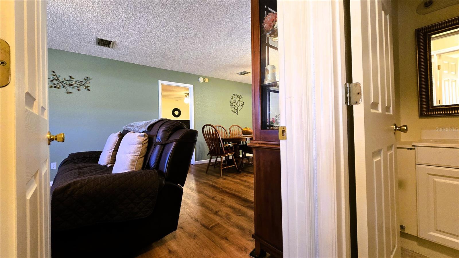 MEADOW WOODS VILLAGE 05 - Residential