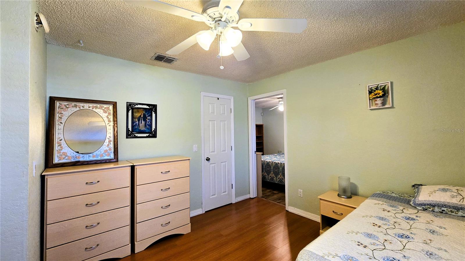 MEADOW WOODS VILLAGE 05 - Residential