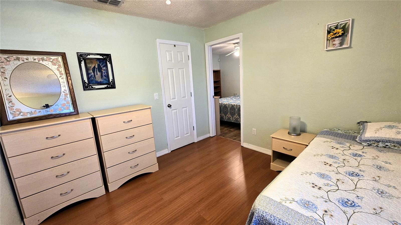 MEADOW WOODS VILLAGE 05 - Residential