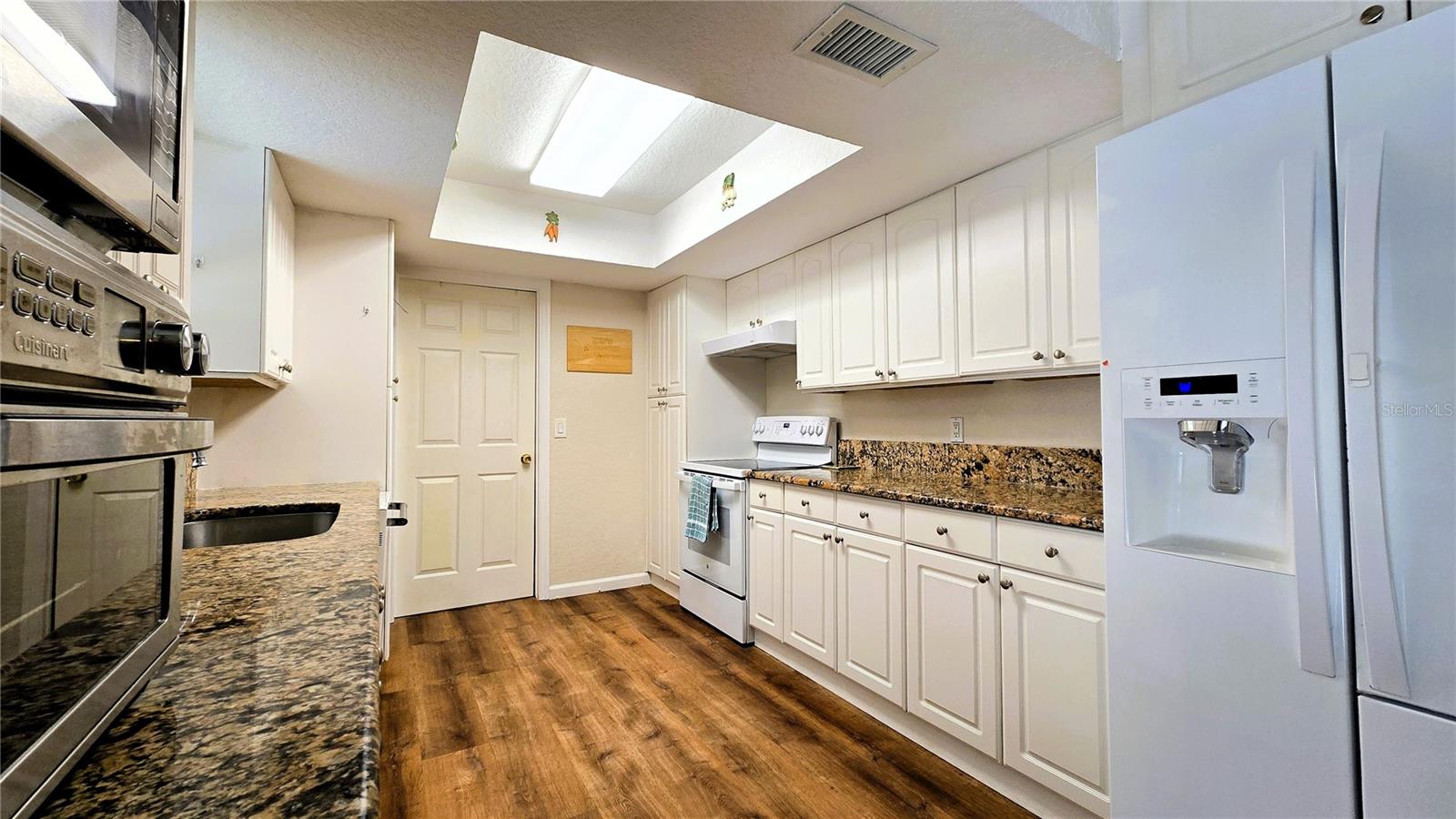 MEADOW WOODS VILLAGE 05 - Residential