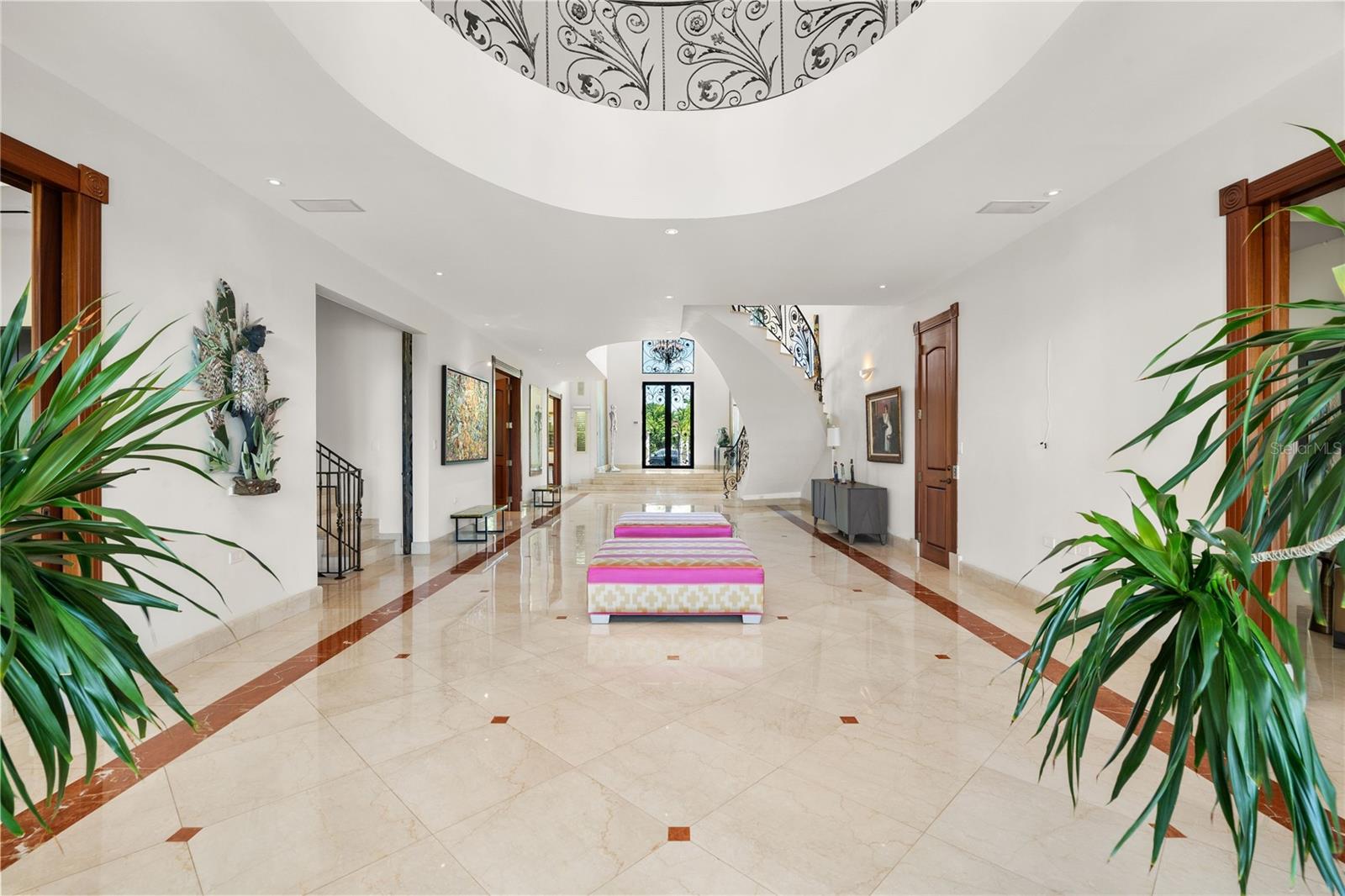 URB. MANSIONES DE CALDAS - Residential