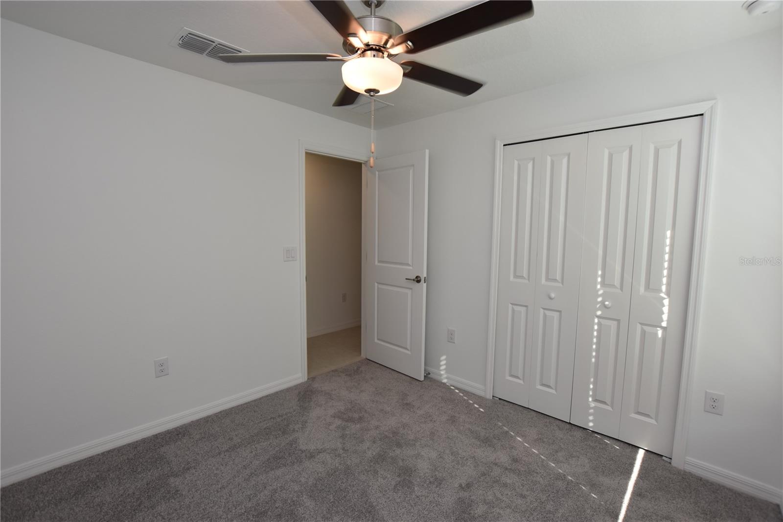 SADDLE CREEK - Residential Lease