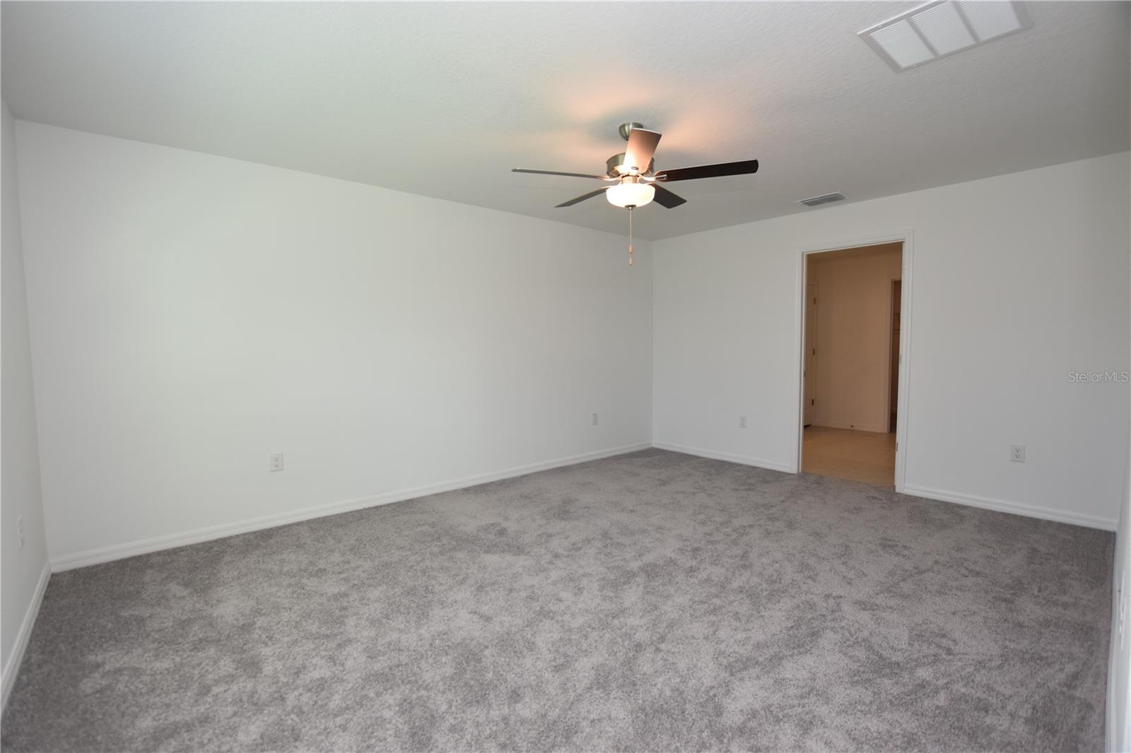 SADDLE CREEK - Residential Lease