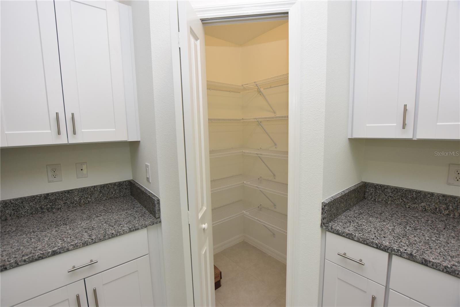 SADDLE CREEK - Residential Lease