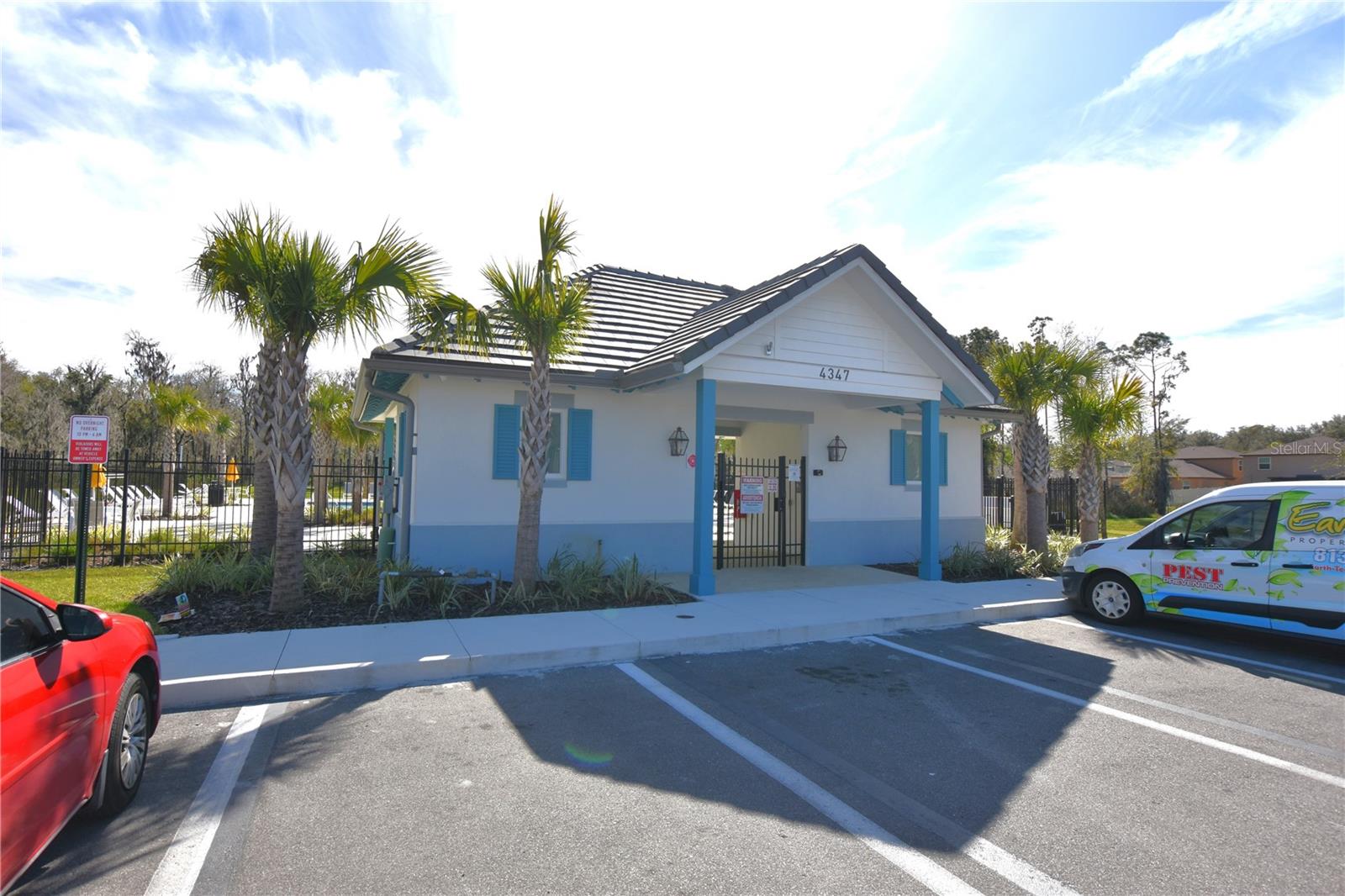 SADDLE CREEK - Residential Lease