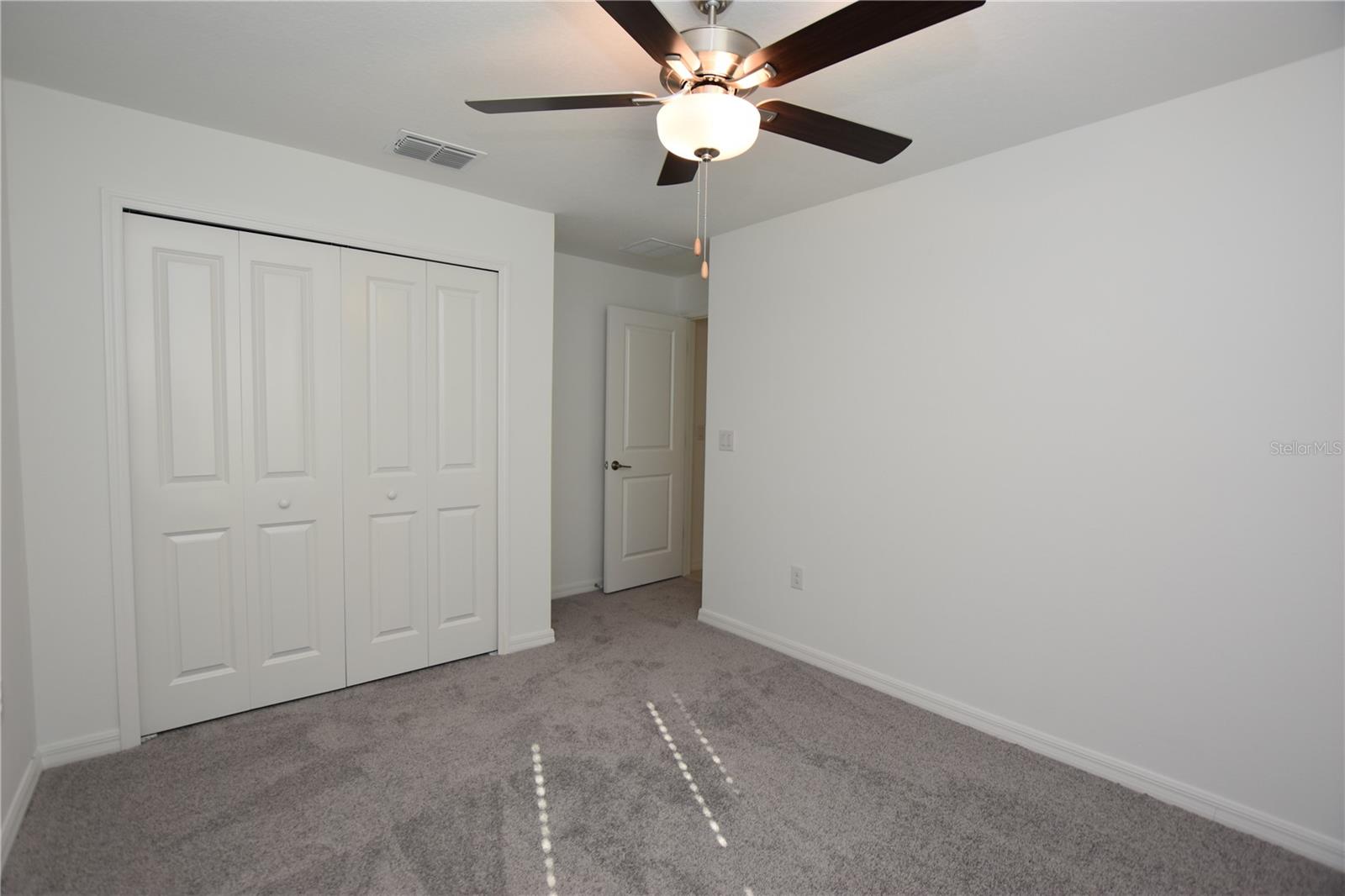 SADDLE CREEK - Residential Lease