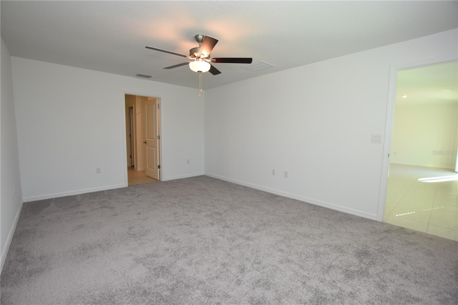 SADDLE CREEK - Residential Lease