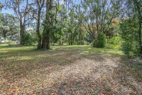 Tiny photo for 1801 W Highway 329, Citra, FL 32113 (MLS # V4946169)