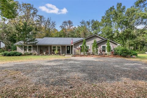 Photo of 1801 W Highway 329, Citra, FL 32113 (MLS # V4946169)