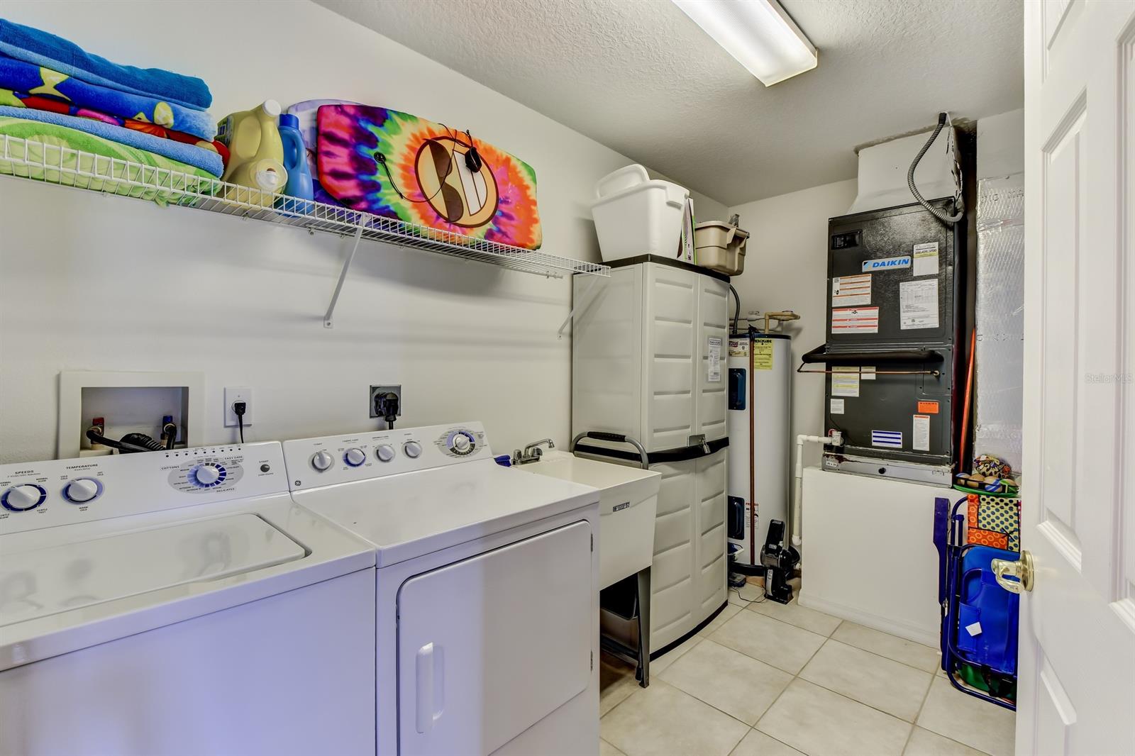 Ocean Walk Condo At Nsb Bldg 05 - Residential