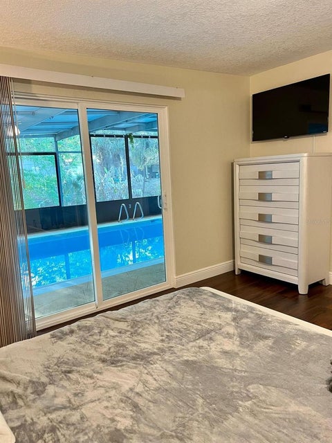 Tiny photo for 896 Cr 485a, Lake Panasoffkee, FL 33538 (MLS # S5158664)