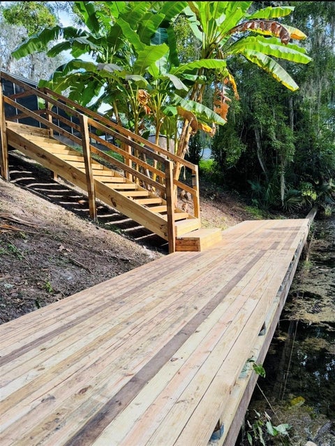 Tiny photo for 896 Cr 485a, Lake Panasoffkee, FL 33538 (MLS # S5158664)