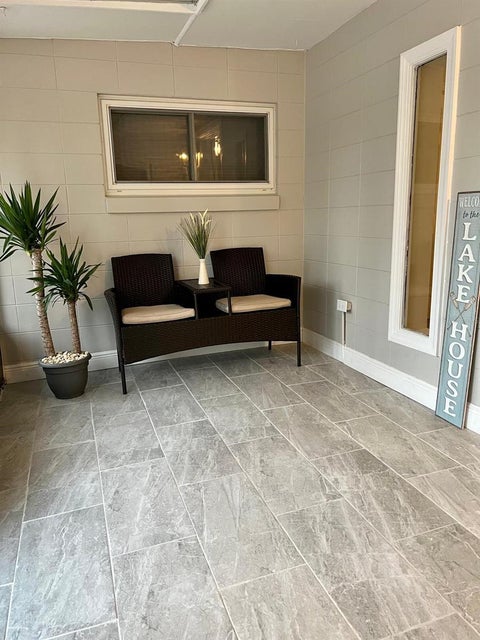 Tiny photo for 896 Cr 485a, Lake Panasoffkee, FL 33538 (MLS # S5158664)