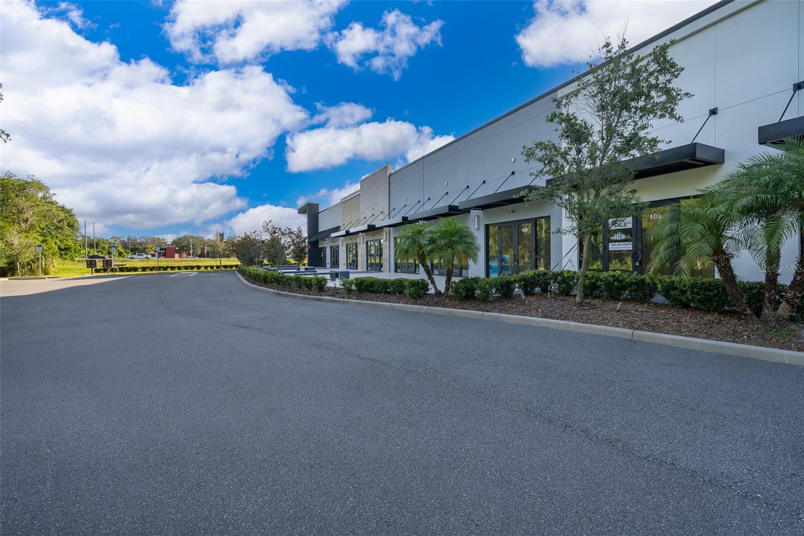 UNIVERSITY STATION - Commercial Sale