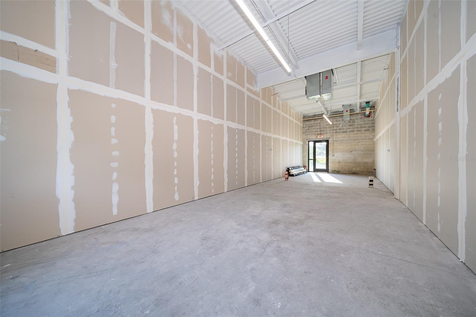 UNIVERSITY STATION - Commercial Sale