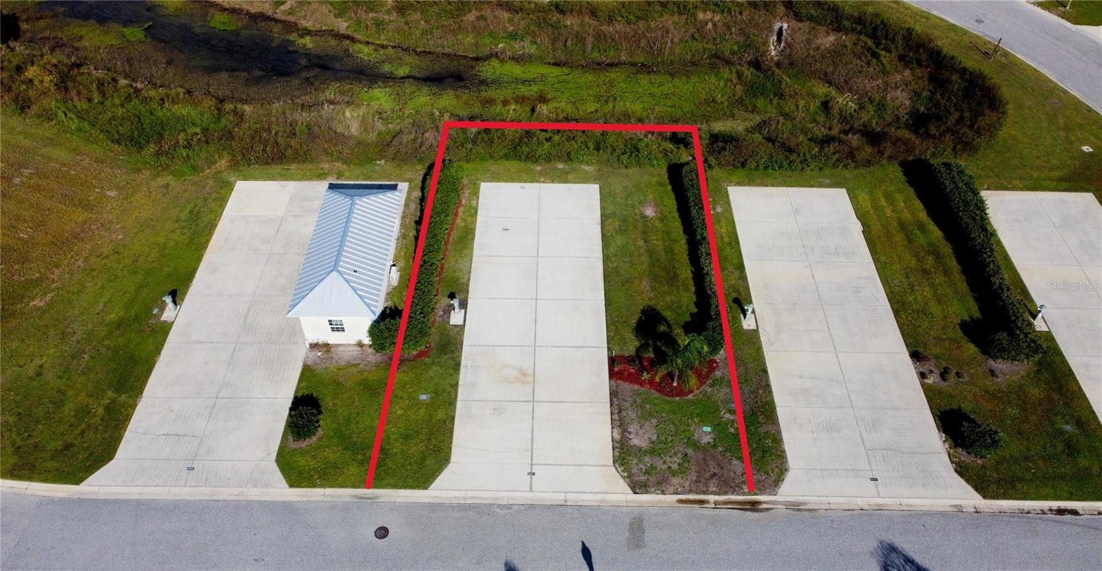 FLORIDA GRANDE MOTOR COACH RESIDENCE - Land