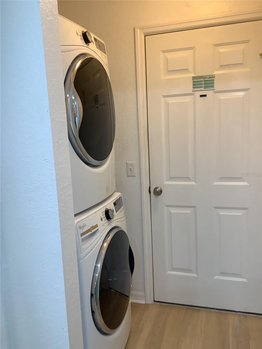 WOODLAND VLG - Residential Lease