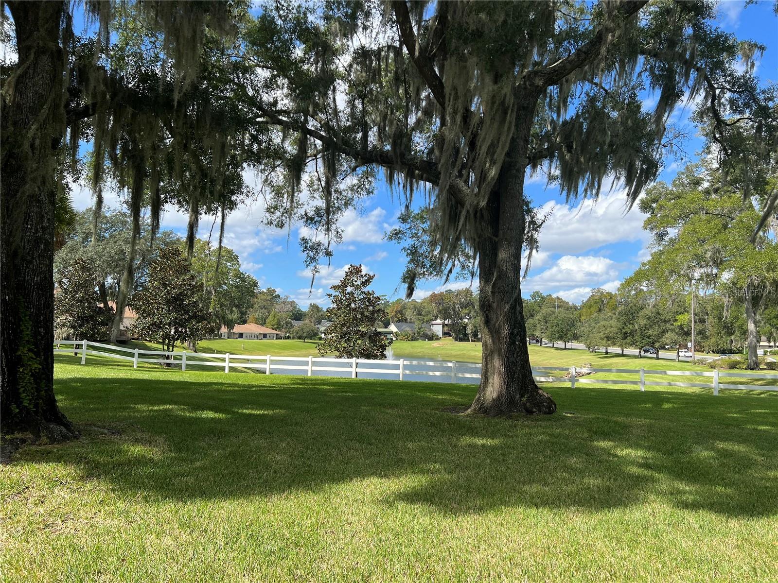 WOODLAND VLG - Residential Lease