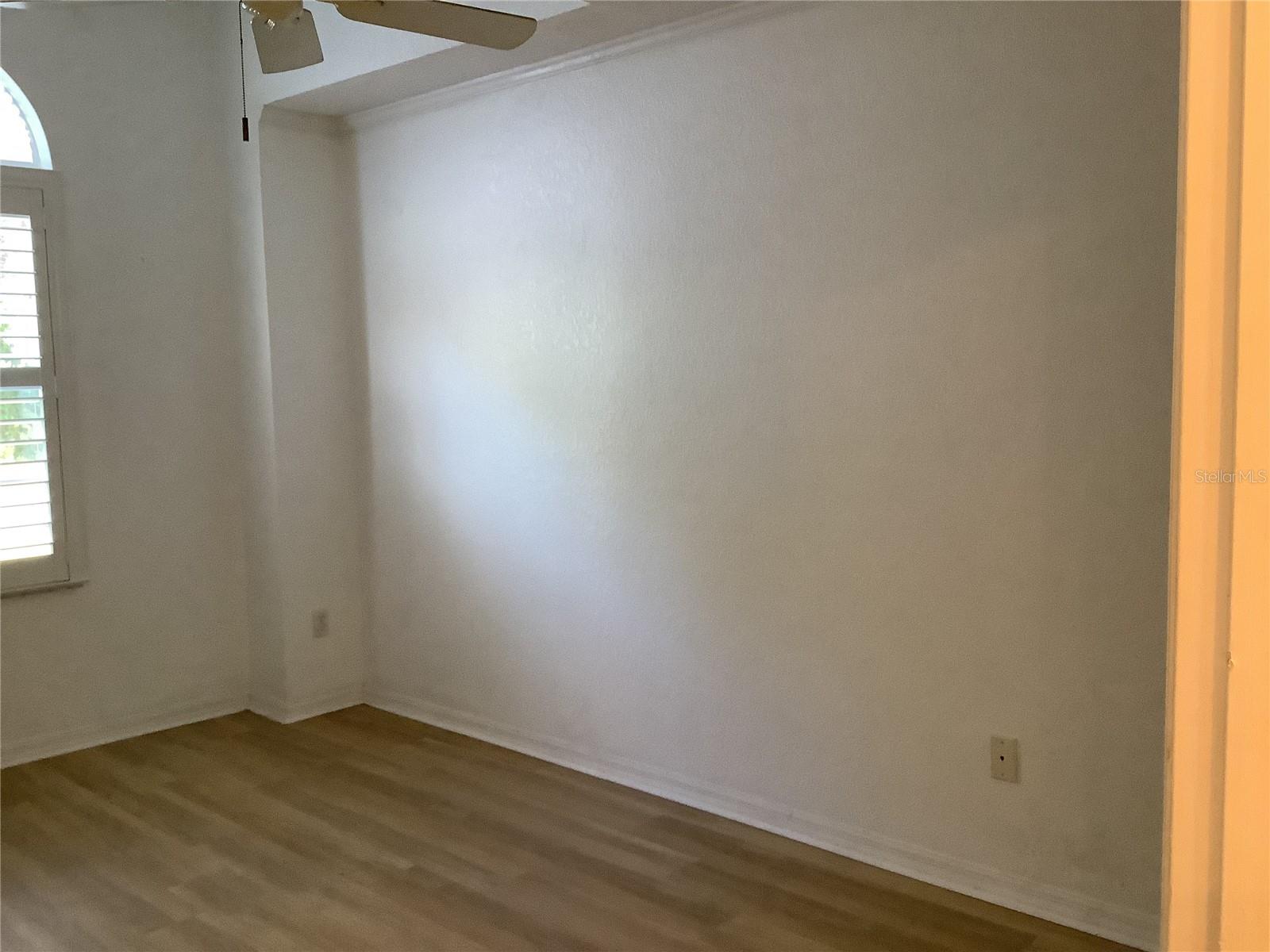 WOODLAND VLG - Residential Lease