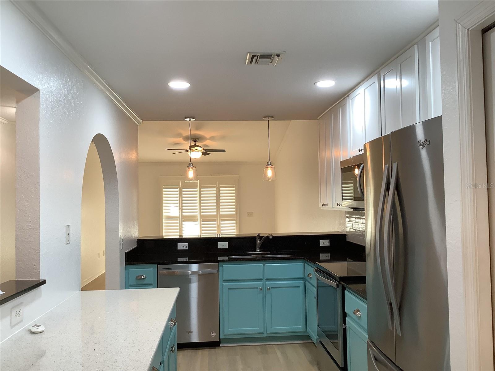 WOODLAND VLG - Residential Lease