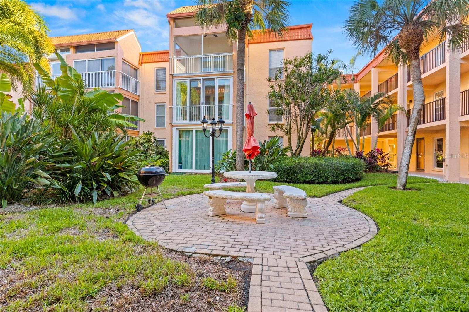 BOCA SHORES CONDO - Residential