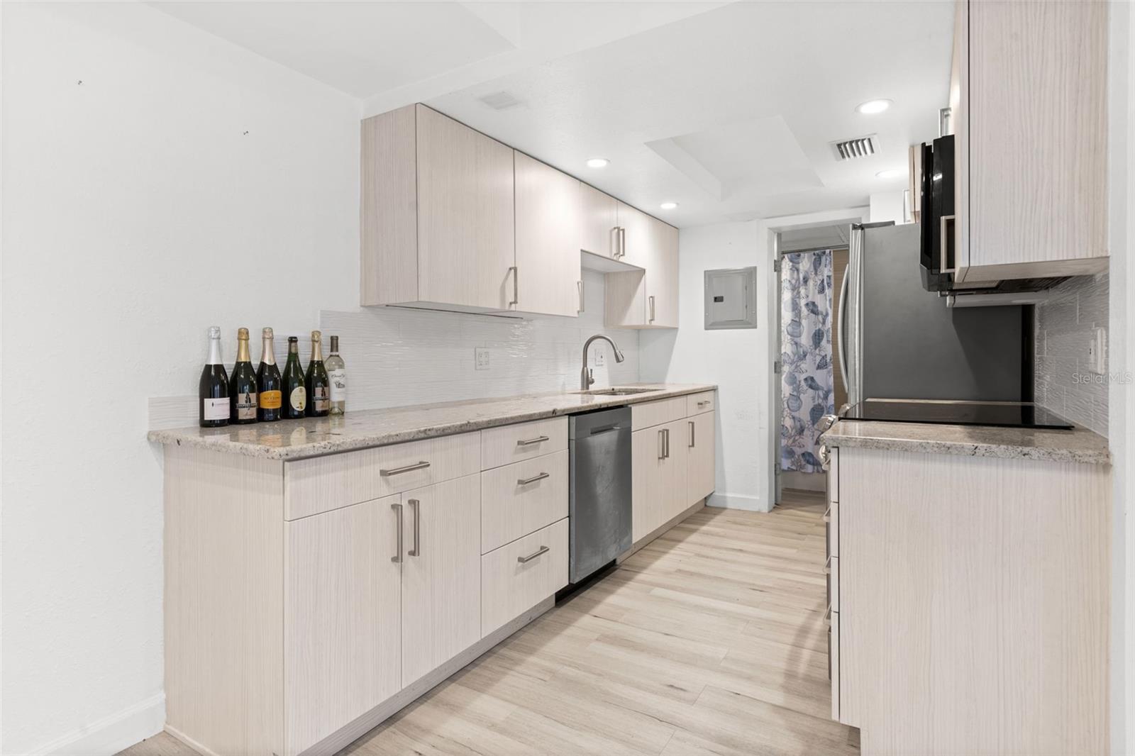BOCA SHORES CONDO - Residential