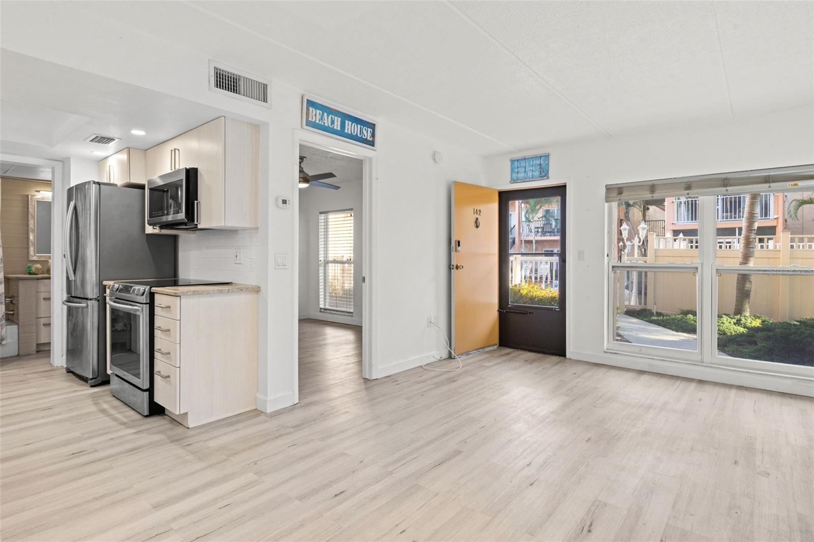 BOCA SHORES CONDO - Residential
