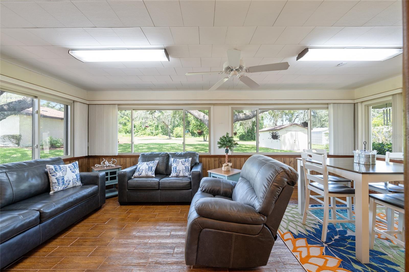 EAGLES NEST - Residential
