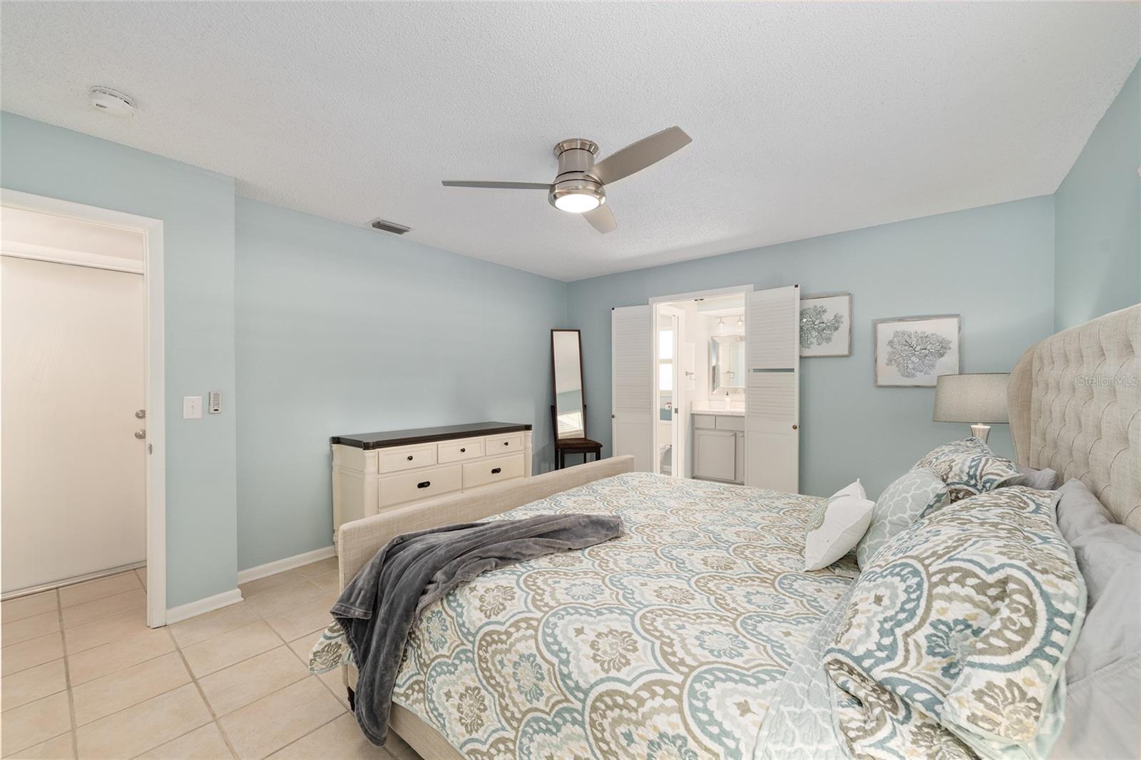 EAGLES NEST - Residential