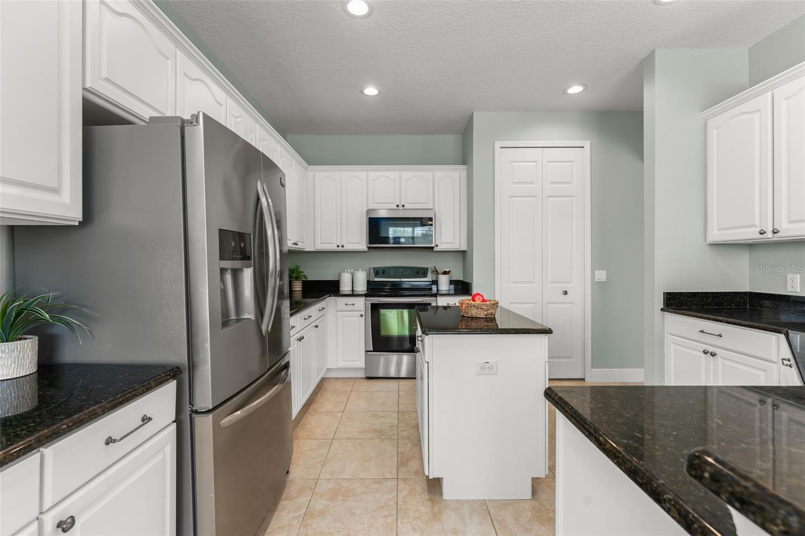 BELLALAGO PH 04P - Residential