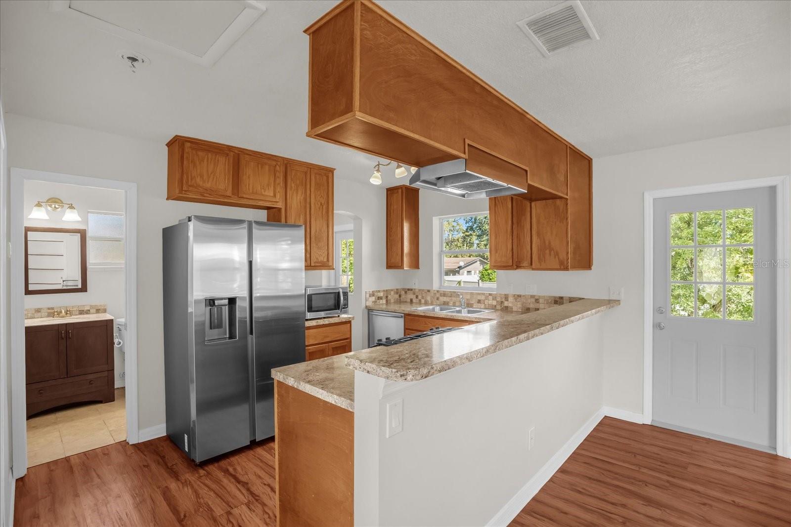 1265 FOUNTAINHEAD DRIVE