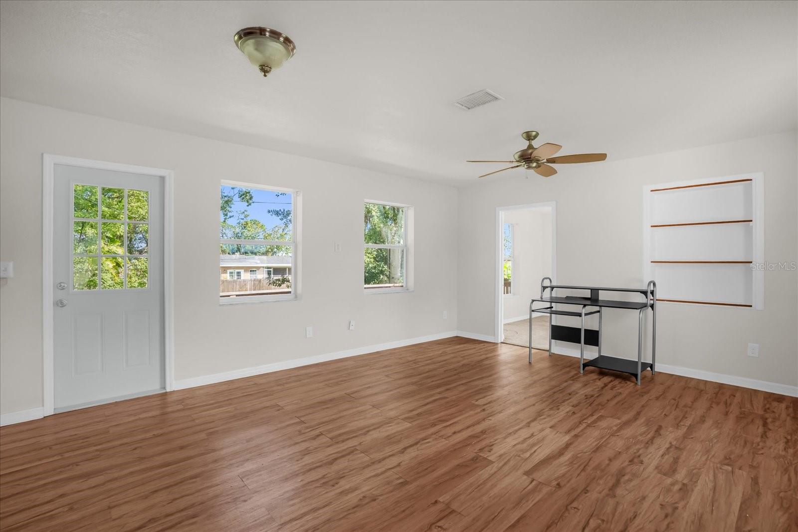 1265 FOUNTAINHEAD DRIVE