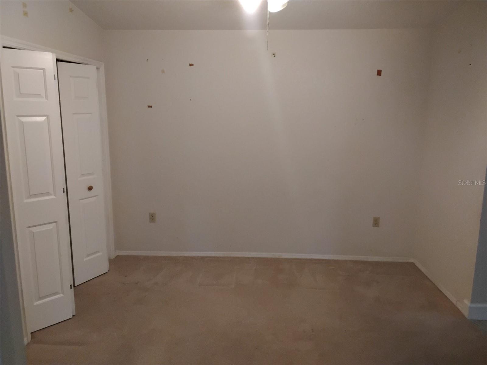 GOLDEN ACRES - Residential