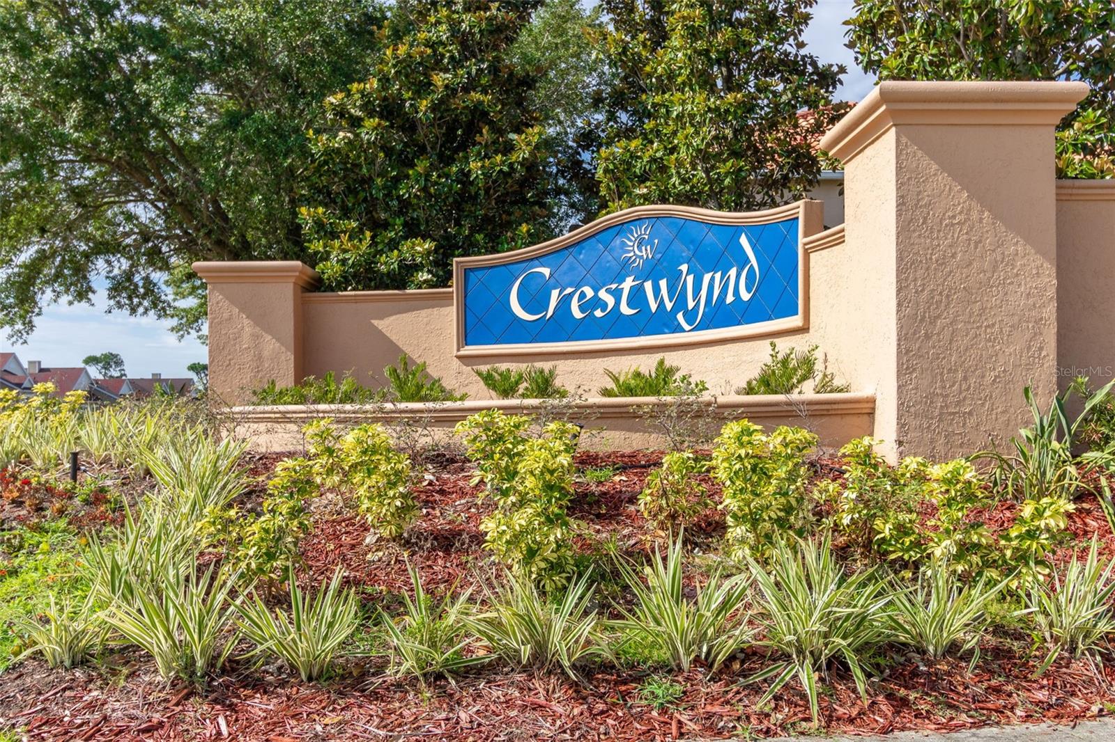 CRESTWYND BAY - Residential Lease