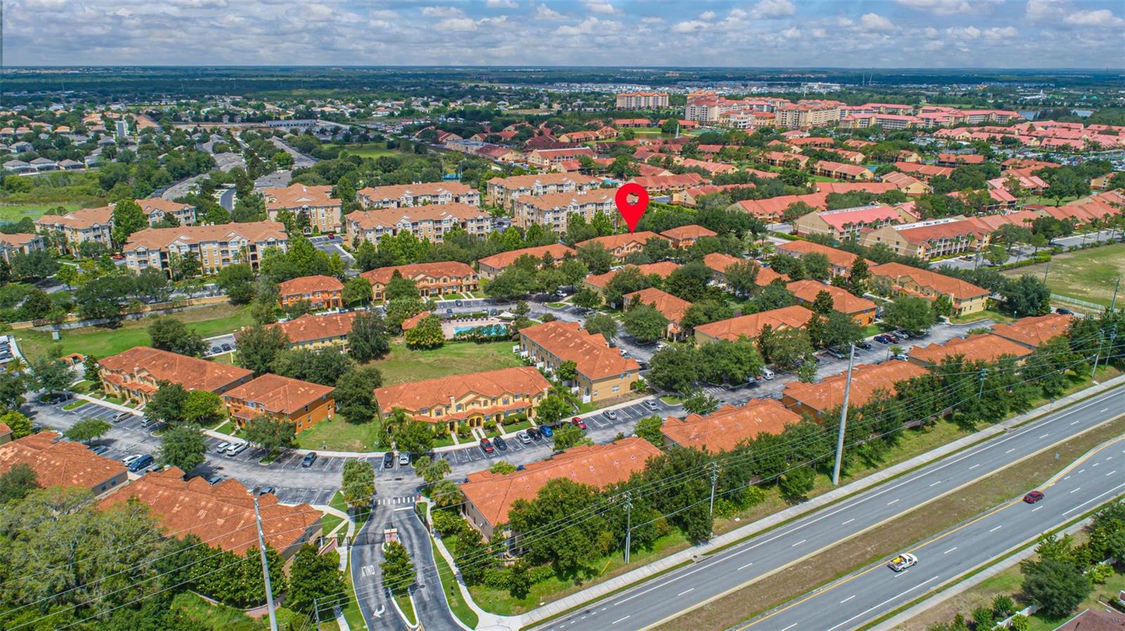 CRESTWYND BAY - Residential Lease