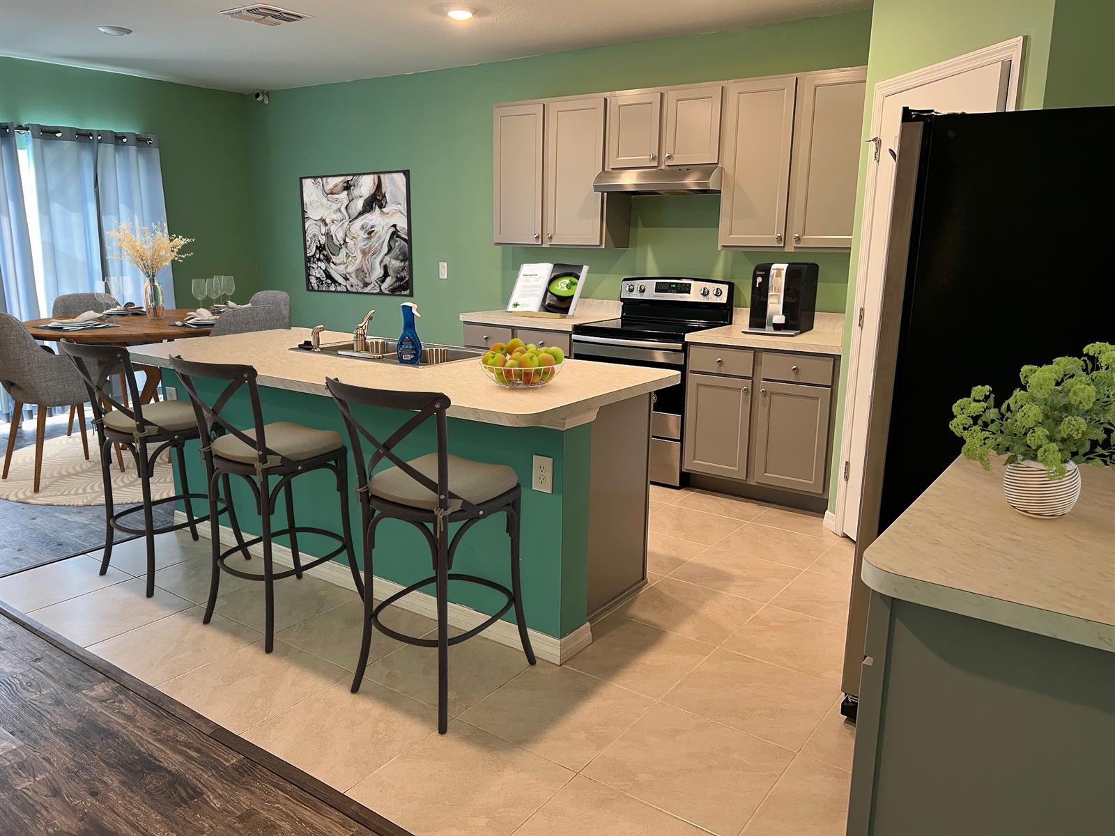 Woodbridge Lks/Edgewater - Residential